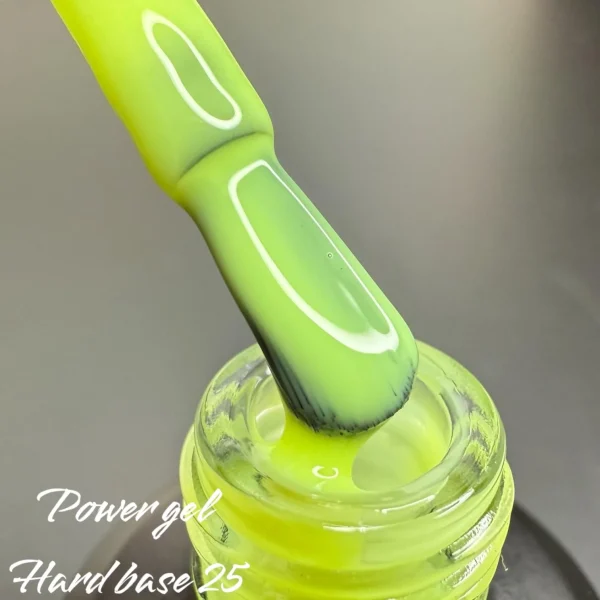 הרד בייס HardBase 25, לק בסיס להגנה על הציפורן