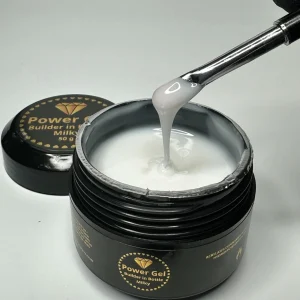 בילדר בצנצנת POWER GEL 05 MILKY WHITE